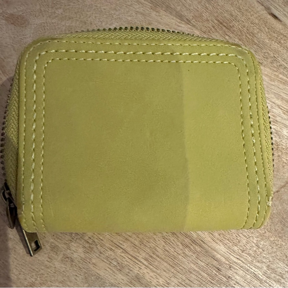 Universal Threads Credit Card Wallet Mini